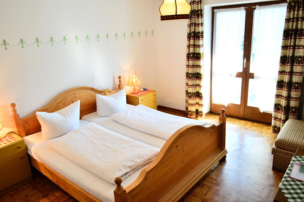 Bayersoier Hof Hotel Bad Bayersoien Bilik gambar